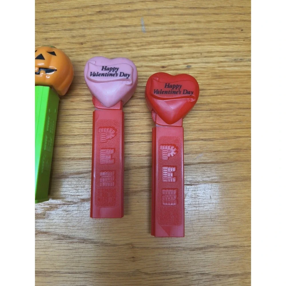 Lot Of 4 Vintage Pez Dispensers Halloween‎ And Valentines Day